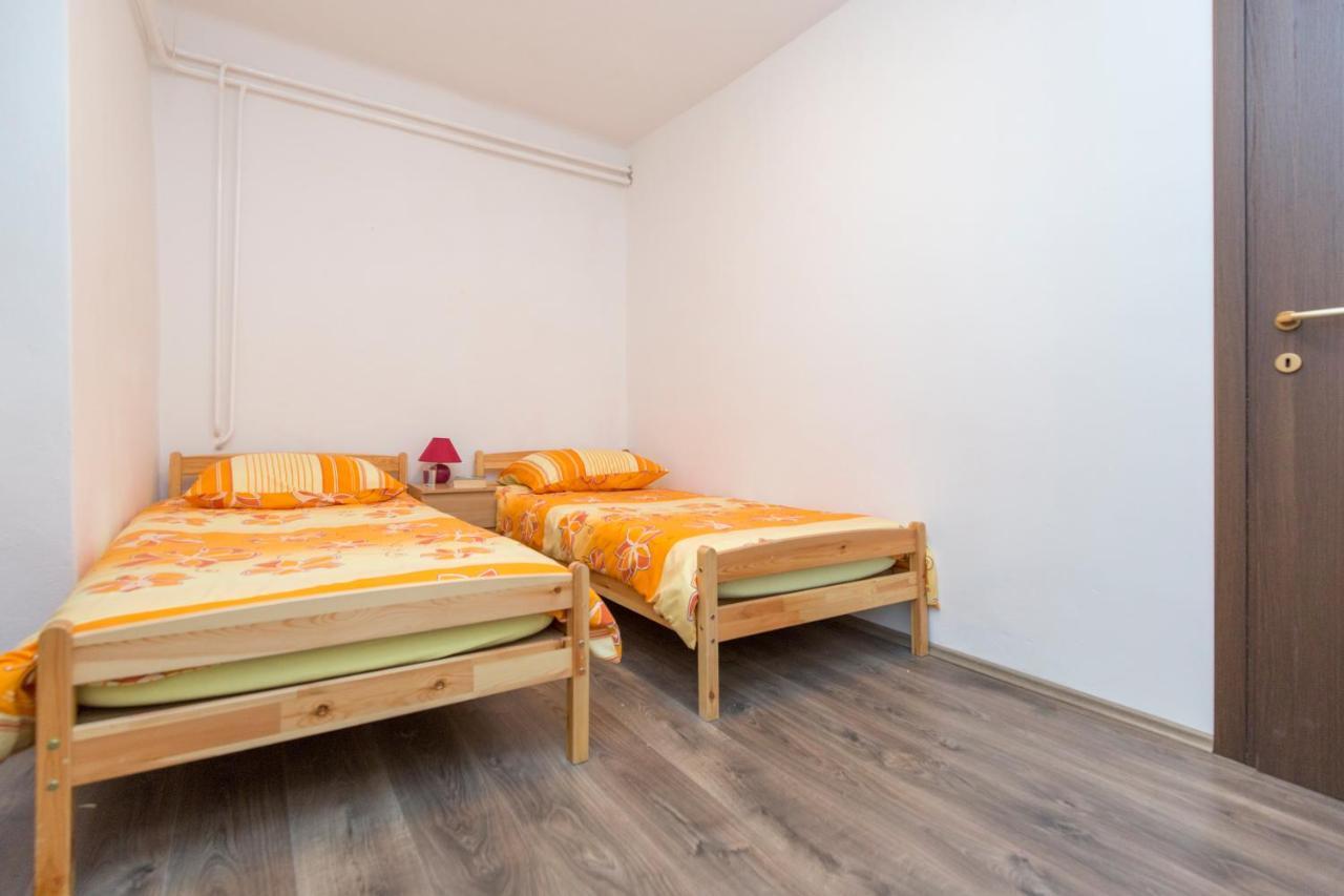 Apartman Alberti Лабин Экстерьер фото