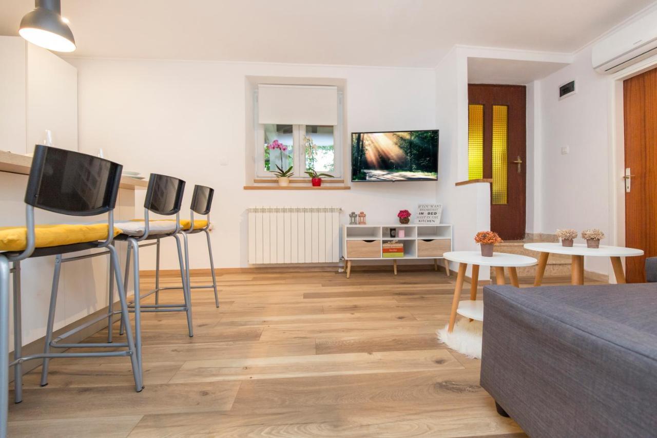 Apartman Alberti Лабин Экстерьер фото